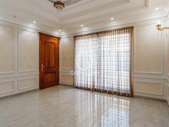 10 Marla House for Sale