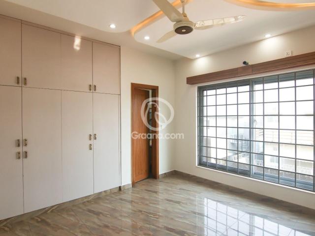 10 Marla House for Sale