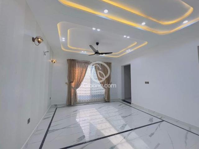 10 Marla House for Sale