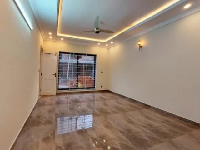 10 Marla House for Sale