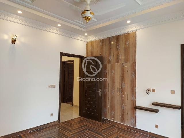 10 Marla House for Sale