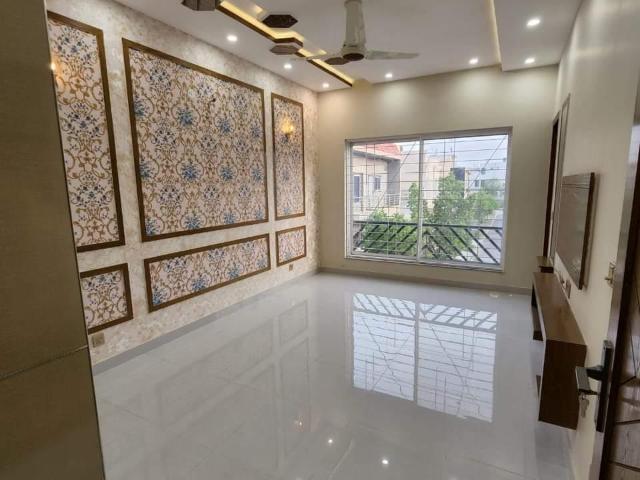 10 Marla House for Sale