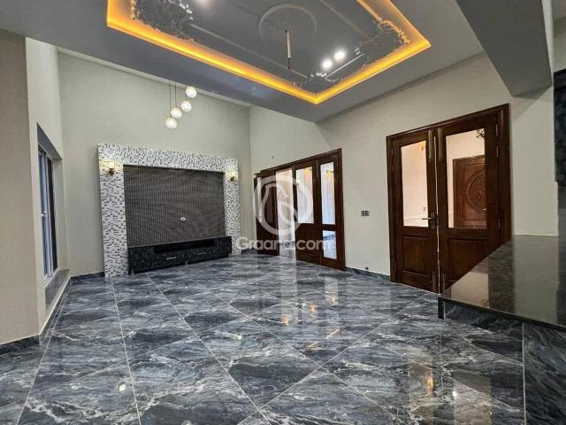 10 Marla House for Sale
