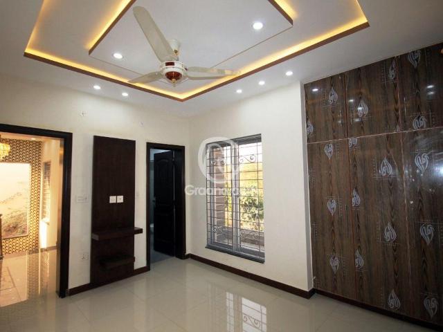 10 Marla House for Sale
