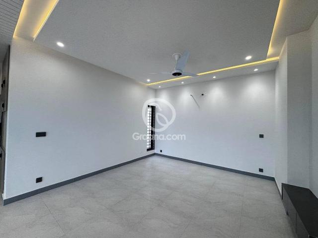 10 Marla House for Sale