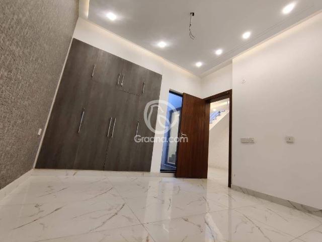 10 Marla House for Sale