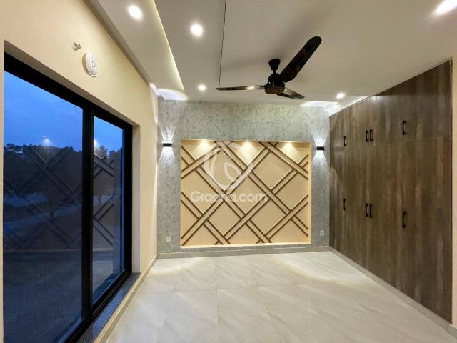 10 Marla House for Sale