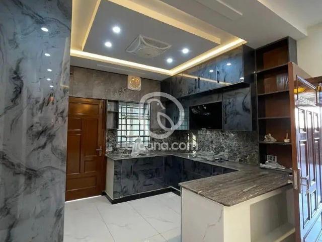 10 Marla House for Sale