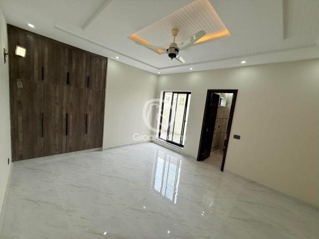 10 Marla House for Sale
