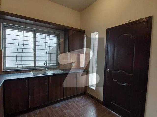 10 Marla House For Sale