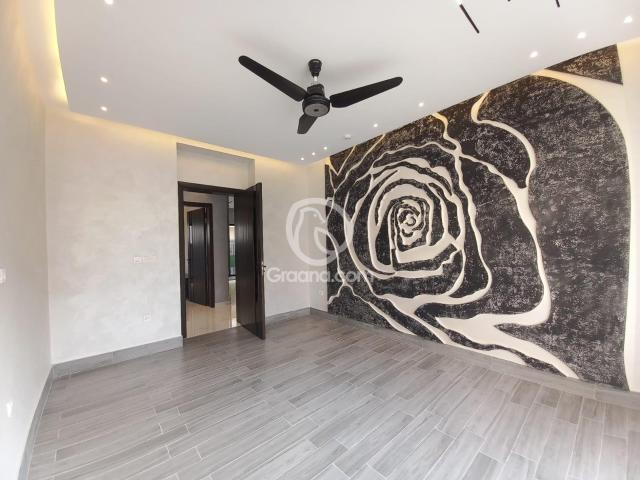 10 Marla House for Sale