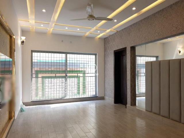 10 Marla House for Sale