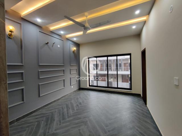 10 Marla House for Sale