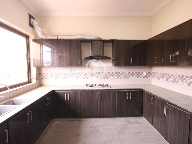 10 Marla House for Sale
