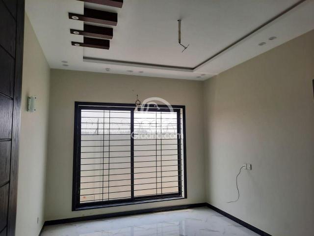 10 Marla House for Sale