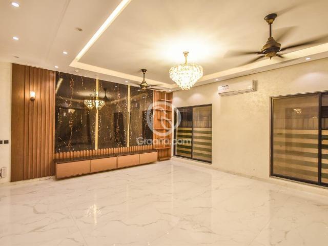 10 Marla House for Sale
