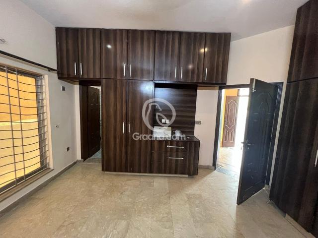 10 Marla House for Sale