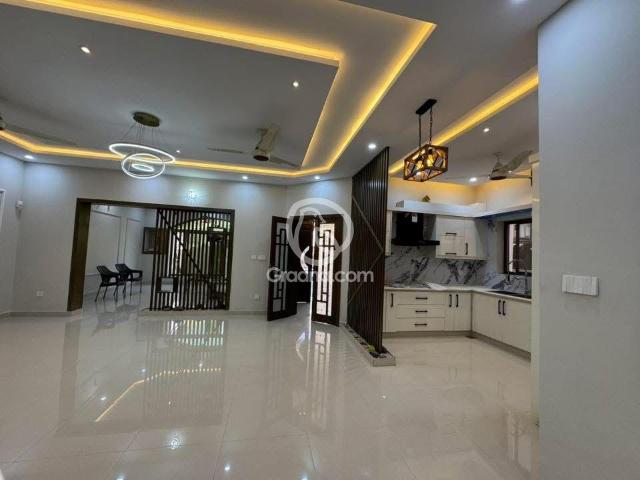 10 Marla House for Sale