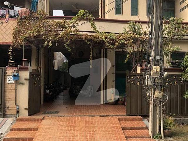 10 marla house for sale