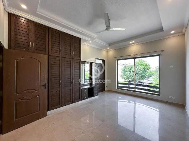 10 Marla House for Sale