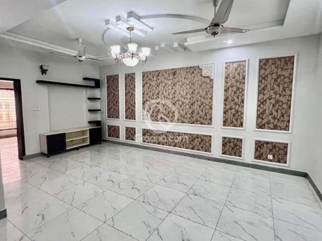 10 Marla House for Sale