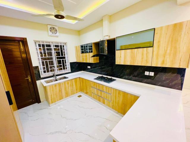 10 Marla House for Sale