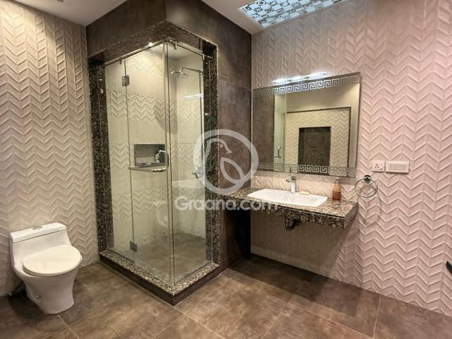 10 marla house for sale