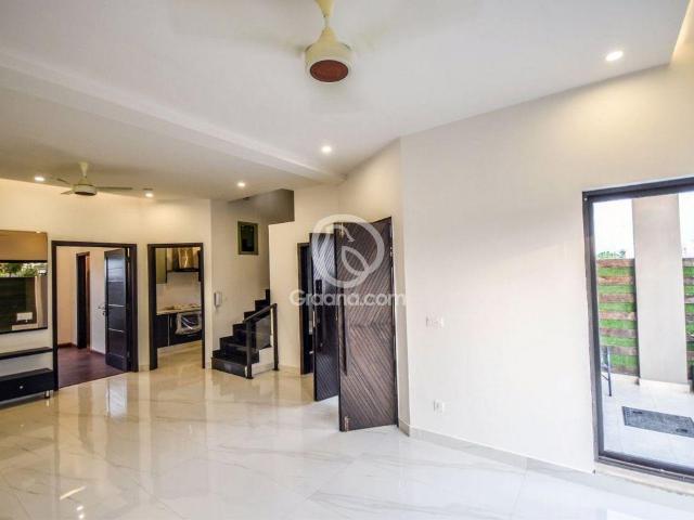 10 Marla House for Sale