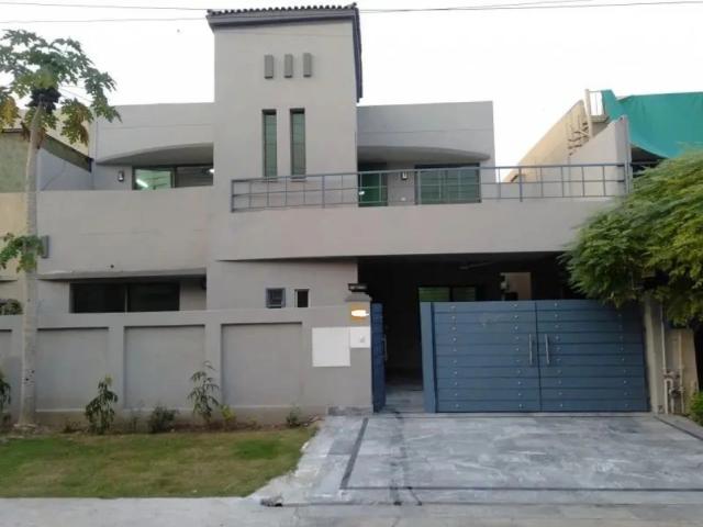 10 Marla House For Sale Tipu Design Askari 10 Lahore Askari ID 99051