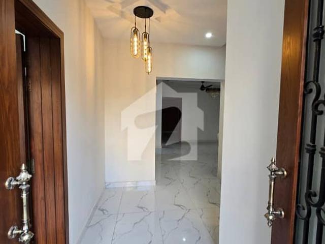 10 Marla House for Sale A Perfect Blend of Comfort & Elegance