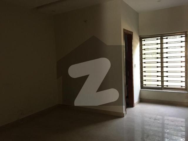 10 Marla House For Sale Available In Top City 1
