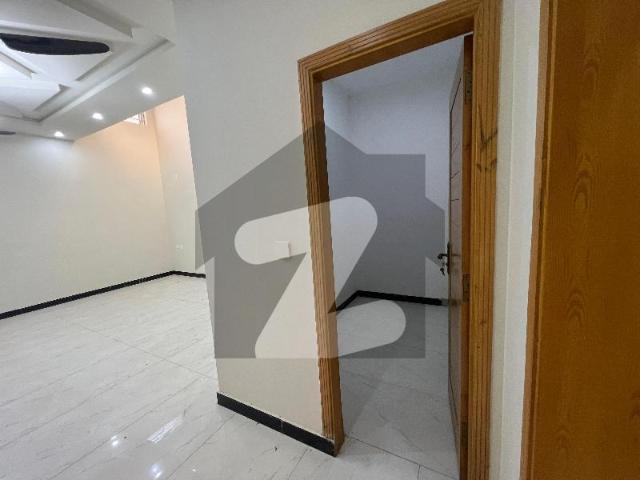 10 Marla House for sale Bahria Enclave