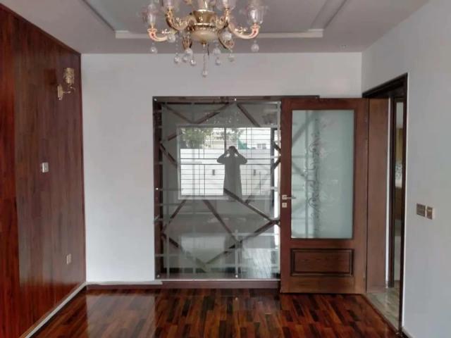 10 Marla house for sale brand new Lahore Valencia Town ID 21291