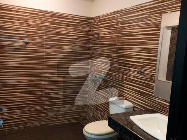 10 Marla House for Sale DHA Phase 8