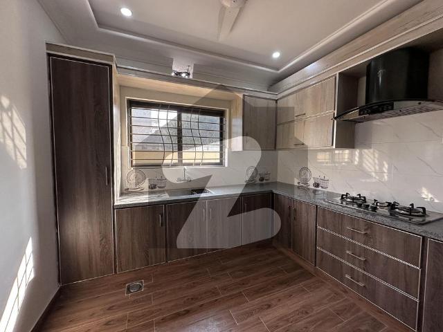 10 Marla House For Sale Double Unit With Gas Bahria Town Phase 8 Block E