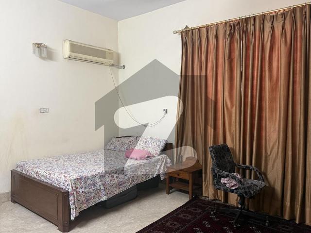 10 Marla House For Sale Hayatabad Phase 4 P2