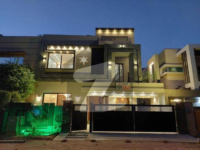 10 Marla House for Sale In Takbeer Block Bahria Town Lahore