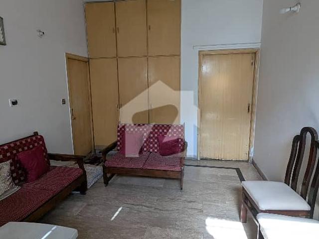 10 Marla House For Sale In Allama Iqbal Town, Lahore