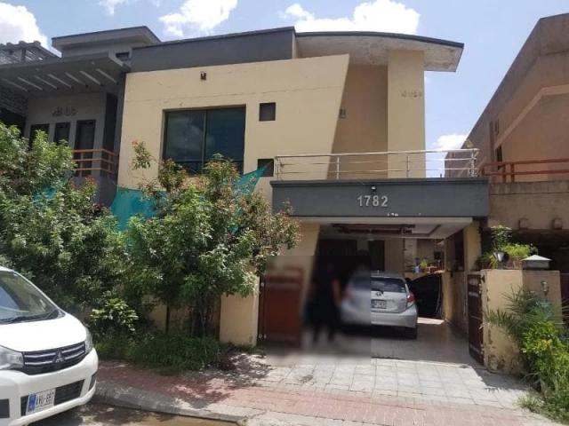 10 Marla house for sale in baharia town phase 3 Rawalpindi Bahria Town Rawalpindi ID 93561