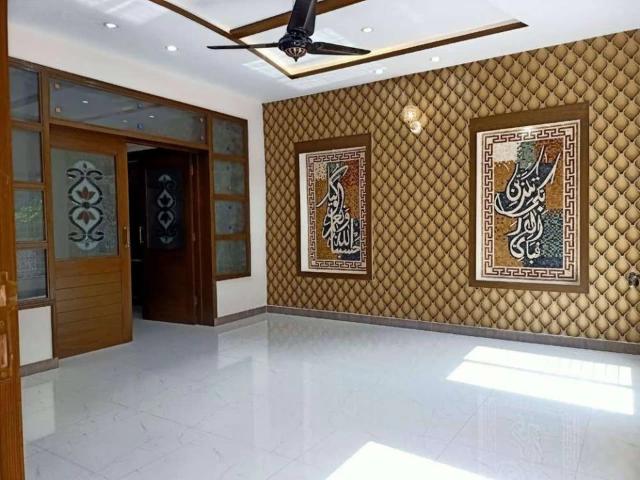 10 marla house for sale in Bahria Town Lahore Bahria Town ID 53677