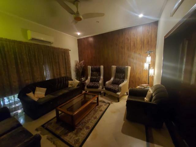 10 Marla house for Sale in bahria town lahore Bahria Town ID 77604