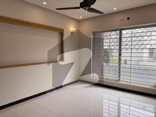 10 Marla House For Sale In Bahria Town Phase 4 | Prime Location Bahria Town Phase 4