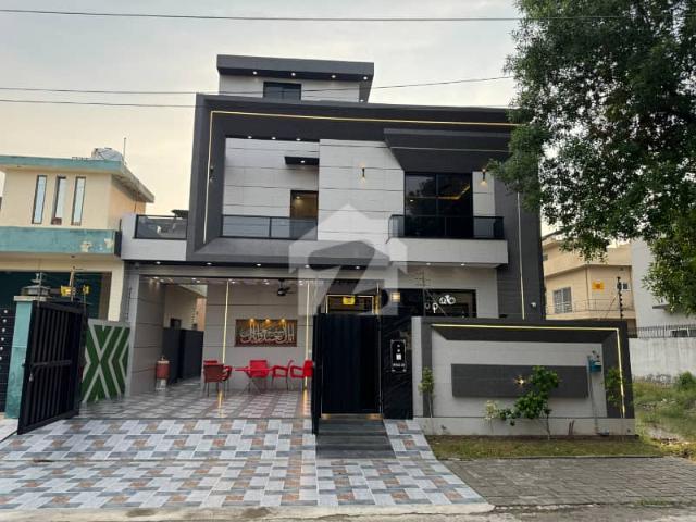 10 Marla House for Sale in G Block, Central Park Housing Scheme Lahore