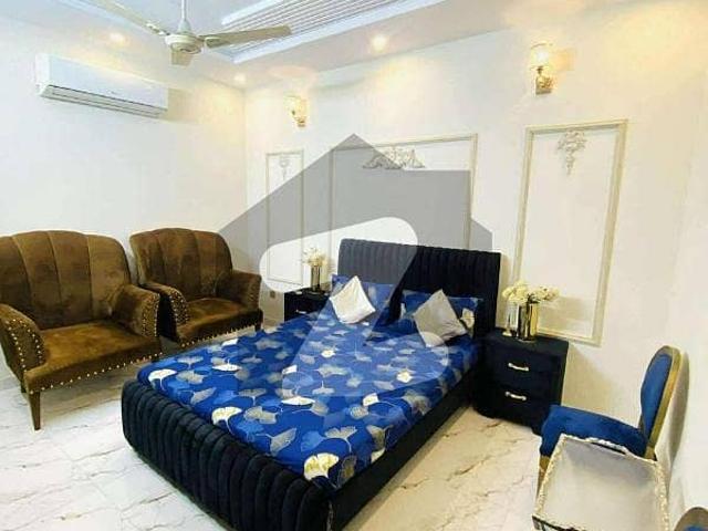 10 Marla House for Sale in Gulberg Lahore 4 Beds, Prime Location Demand 5 Crore