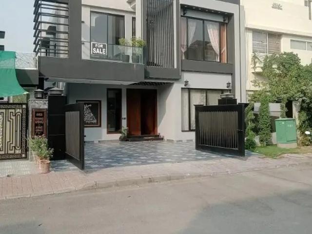10 Marla House For Sale In Hussain Block Bahria Town Brand New House Lahore Bahria Town ID 98471