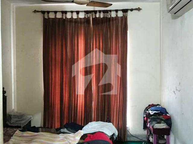 10 Marla House For Sale In Iqbal Town