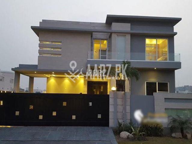 10 Marla House for Sale in Lahore Lake City