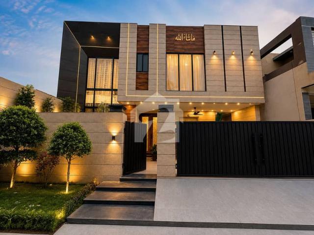 10 Marla House For Sale In Lake City Meadows Lahore