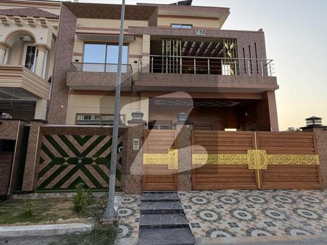 10 Marla House For sale In Noor Garden, Gujrat. Noor Garden