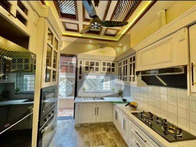 10 Marla House For Sale In Paragon City Lahore Paragon City